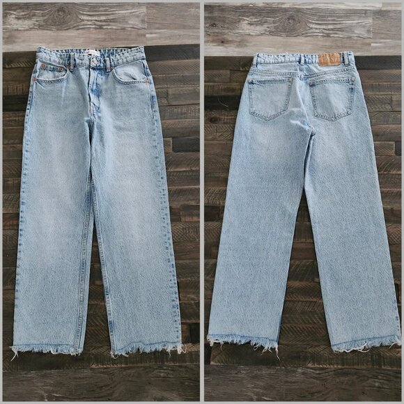 Zara light blue high-waisted cropped jeans size 6 - Picture 2 of 7